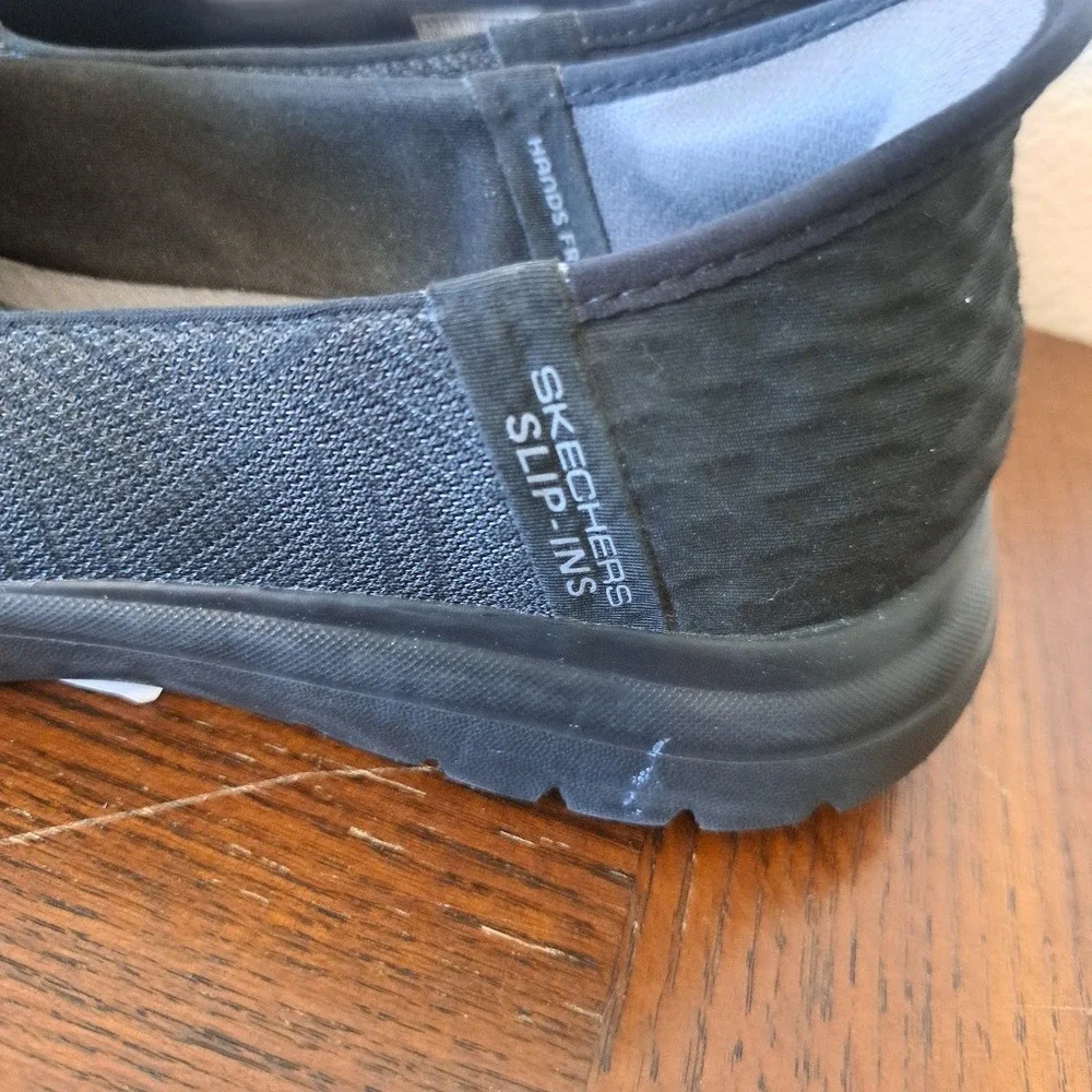 Skechers Hands Free Slip-ins Go Walk Joy Black Sneakers 138182 Womens 8.5